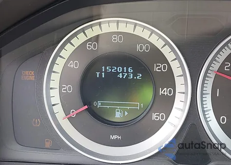 2011 Volvo Xc60 3.2 z USA, uszkodzony, nr VIN YV4940DZ6B2184501